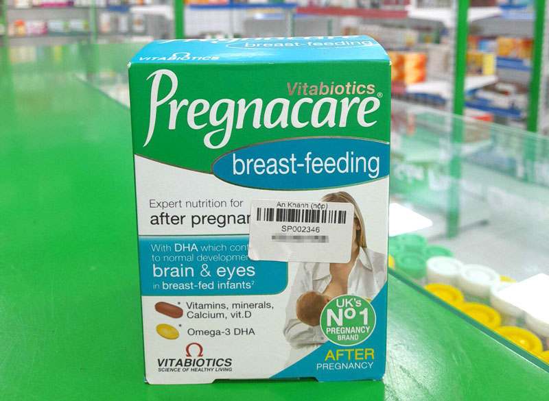 Pregnacare Breast-feeding, giúp bổ sung Vitamin D3, Canxi, DHA